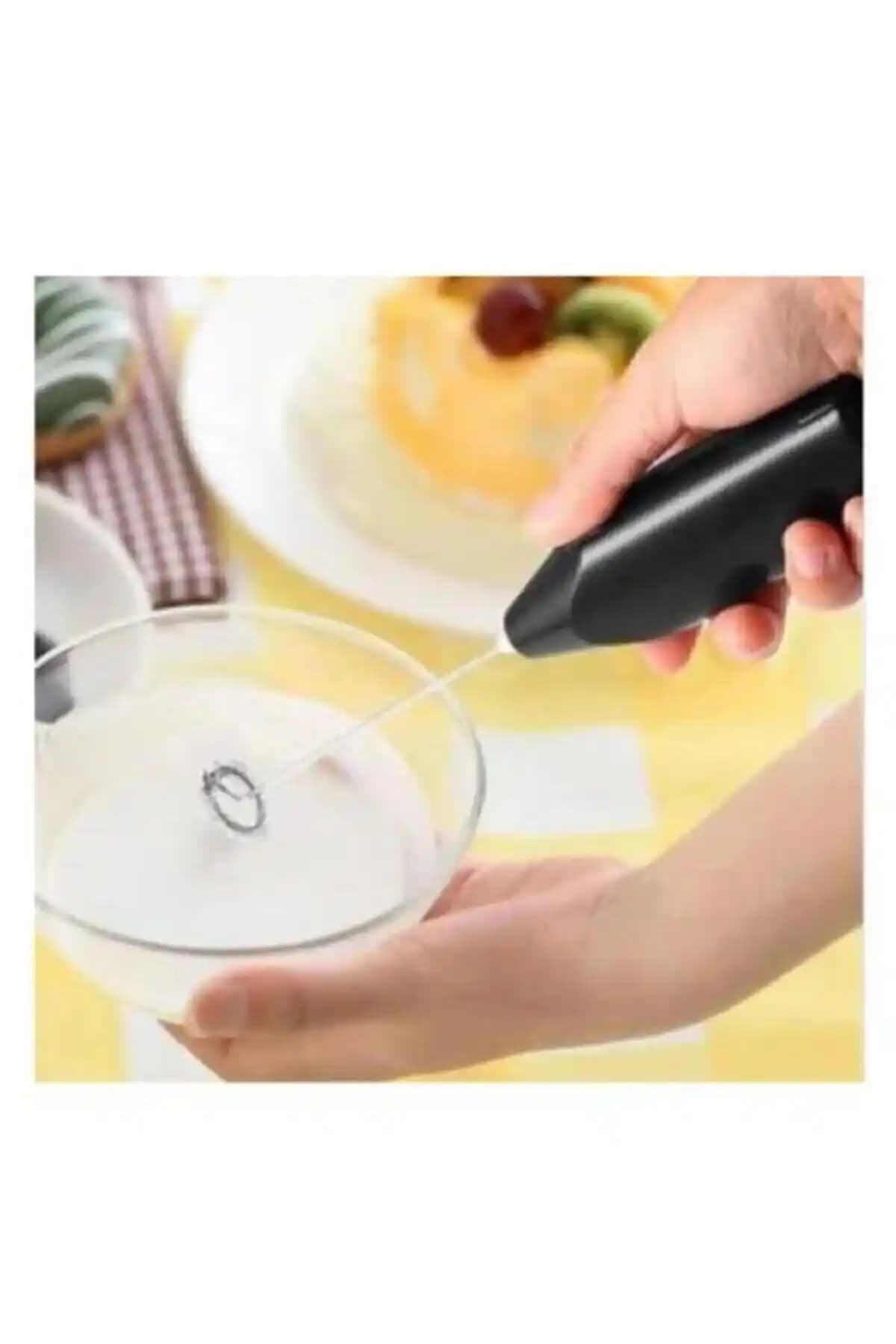 Axentia Mini Mikser Kahve Süt Köpürtücü İncelemesi: Pratik ve Taşınabilir Mutfak Çözümü