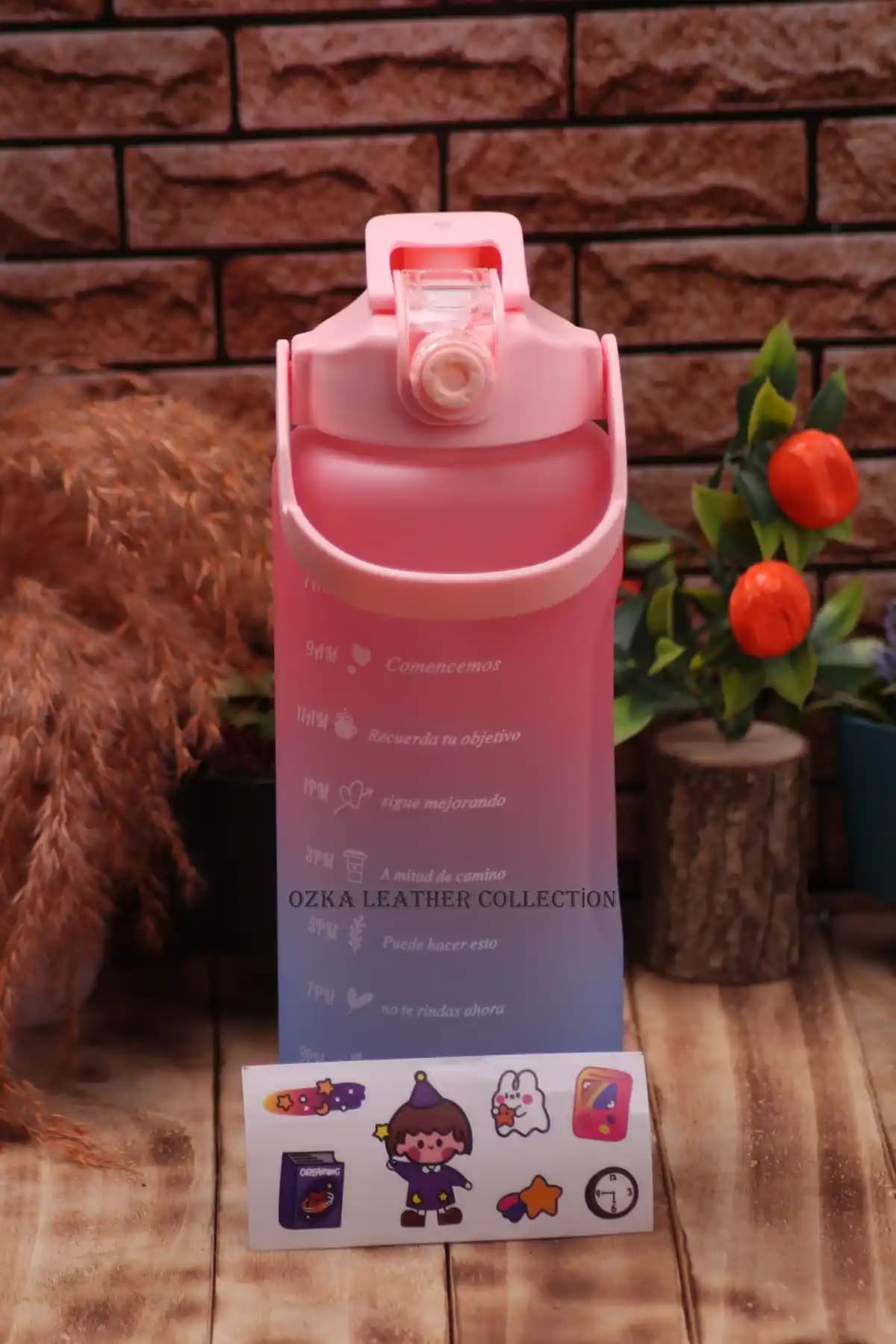 Cosmoshome Motivasyonel Su Matarası 2 Litre Pembe Renkli Pipetli Tasarım