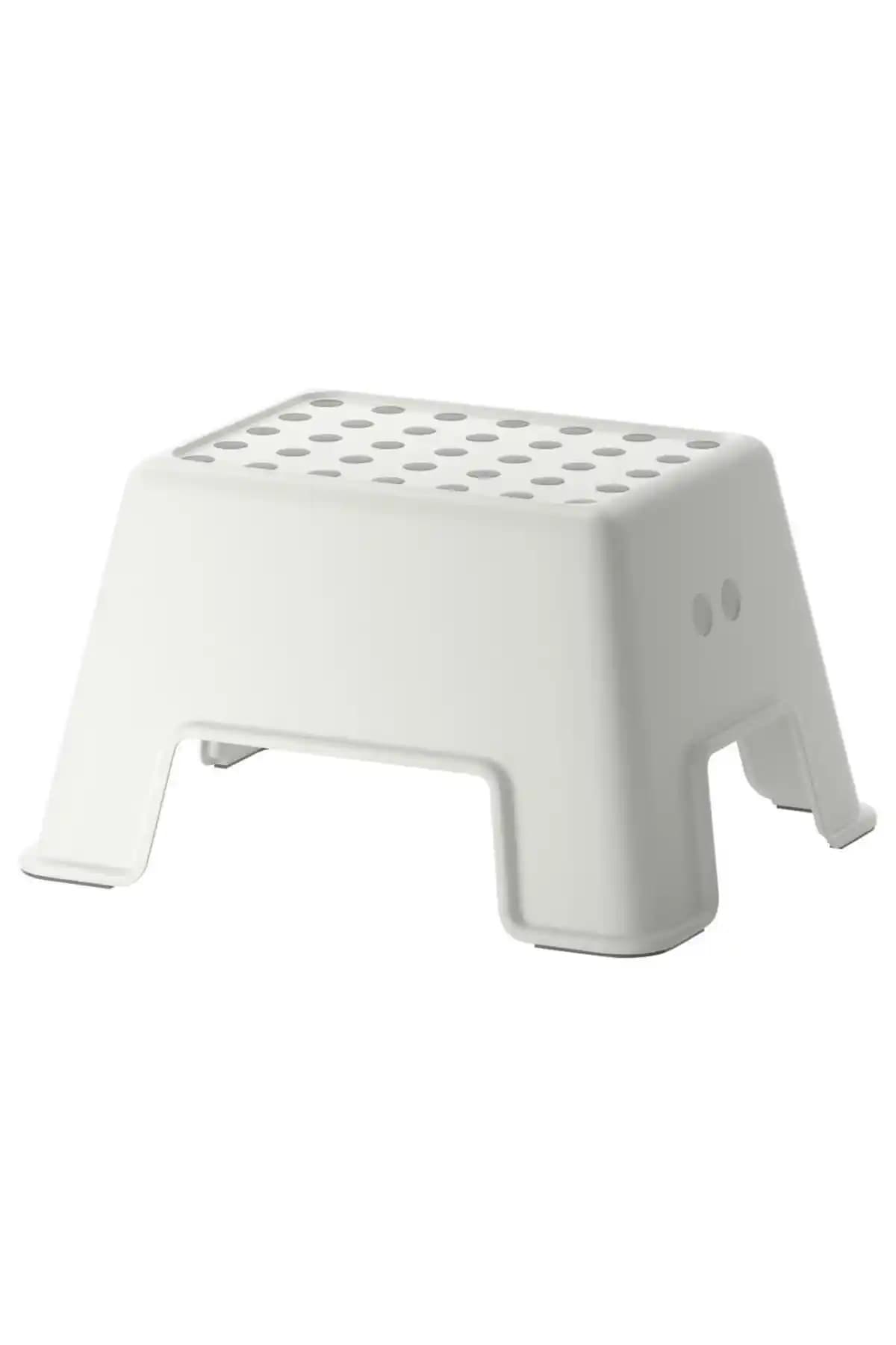 İKEA Beyaz Plastik Tabure: Modern ve Dayanıklı İç Mekan Kullanımı İçin Tasarım