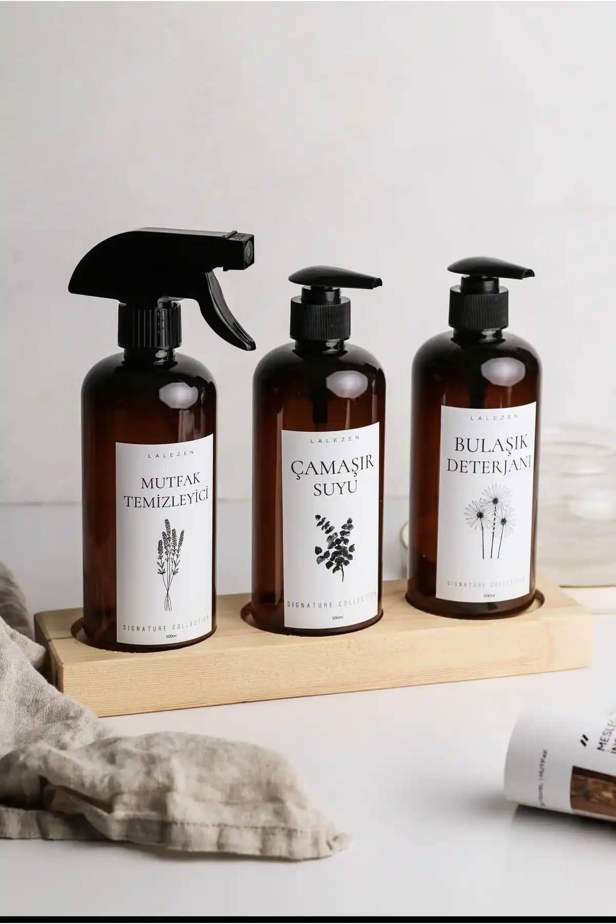 LALEZEN HOME Çok Amaçlı Plastik Şişe: Dayanıklı ve Şık Mutfak Temizlik Ürünü