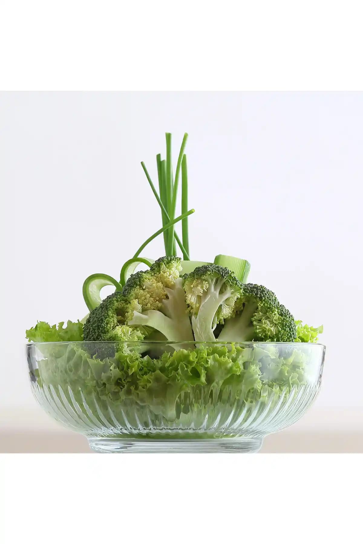 LAV Tokyo Cam Salata Kasesi 1500 ml ile Şık ve Fonksiyonel Sunumlar