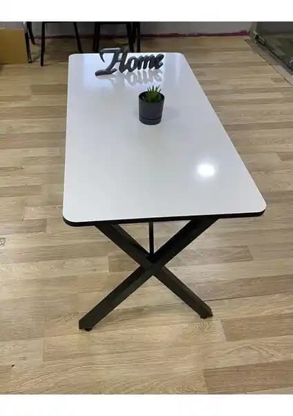 Mobilya ve Mutfak Masası Seçenekleri: Dayanıklılık ve Tasarım Karşılaştırması