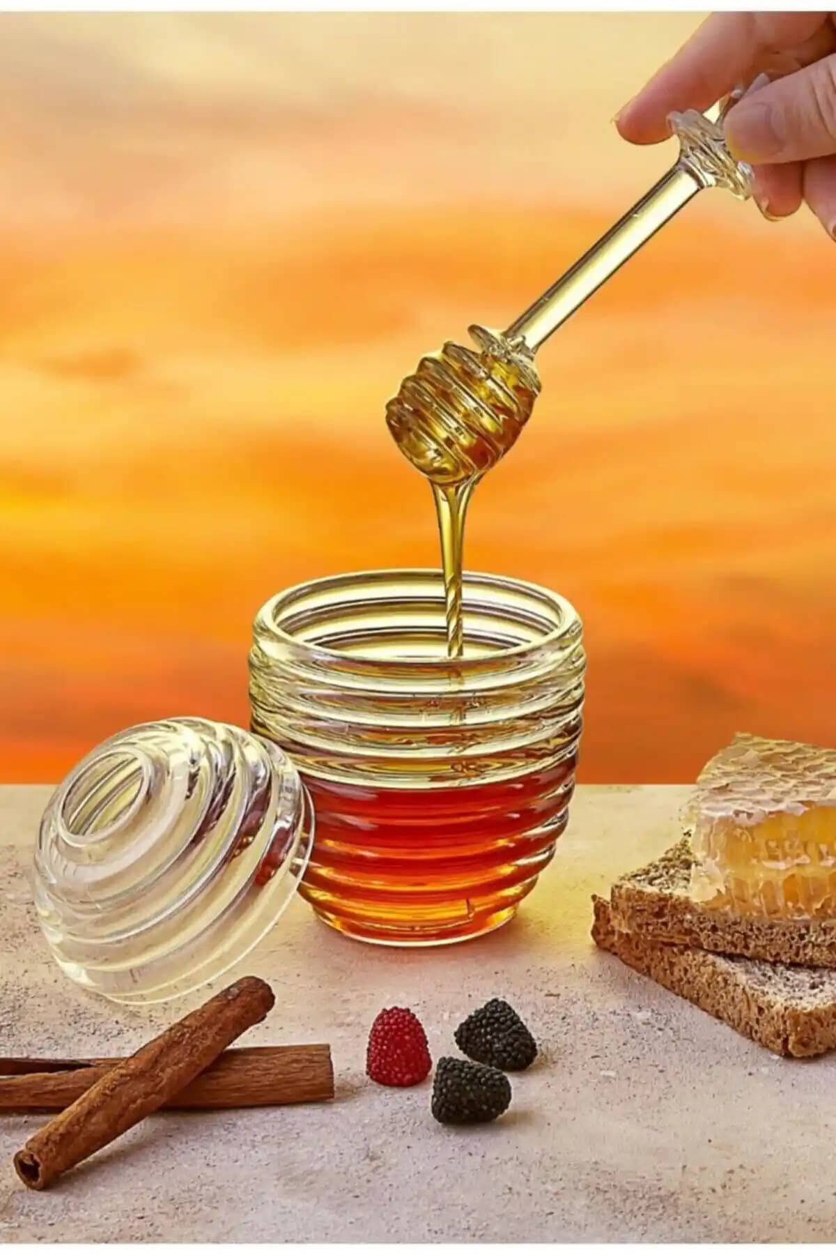 QesQin Kaşıklı 3 Parça Bal Kavanozu Seti Modern ve Şık Mutfak Saklama Çözümleri