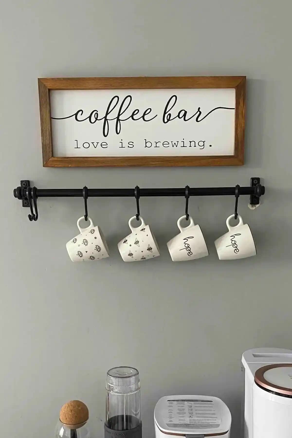 Safestore Duvara Monte Edilen 6 Kancalı Dekoratif Askılık ve Kupa Askısı Ürün İncelemesi