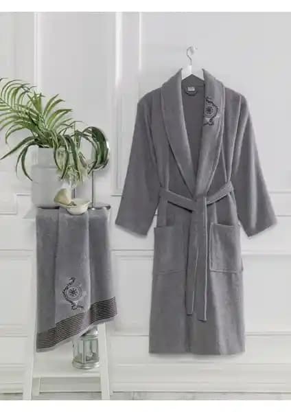 Şilay Home Büyük Beden ve Mürdüm Havlulu Bornoz Setleri Karşılaştırması