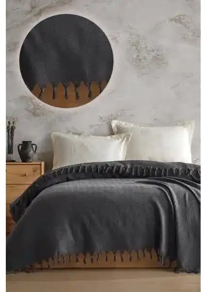 Viaden Berlino Çift Kişilik Pike: Doğal Malzeme ve Şık Tasarımın Buluşması