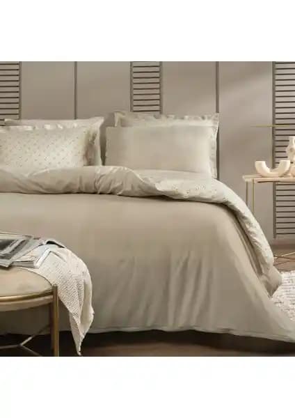 Yataş Bedding CharMe Arwin Serisi Kadife ve Saten Nevresim Takımı İncelenmesi