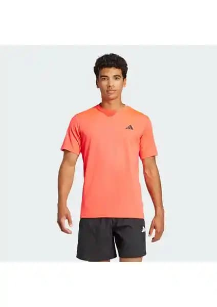 Adidas JC5194 Train Essentials Spor Tişörtü Performans ve Sürdürülebilirlik Bir Arada