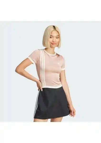 adidas Originals JJ0962 Knitted 3-Stripes Short Tee: Şık ve Fonksiyonel Spor Tişörtü