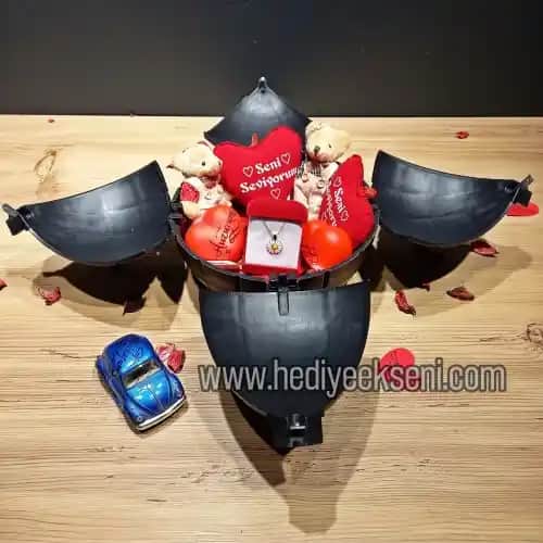 Bomba Şeklinde Hediye Kutuları: Yenilikçi Dekorasyon ve Mobilya Trendleri