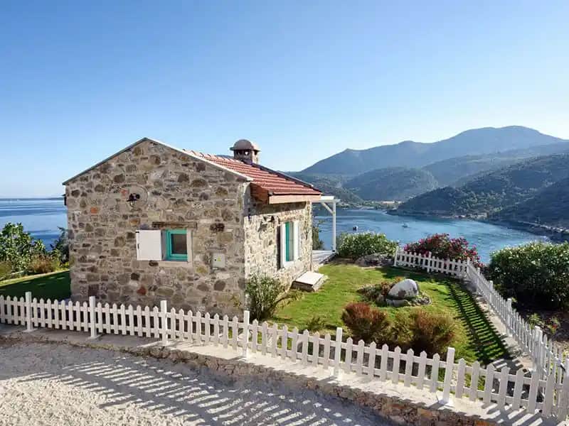 Datça’da Doğal ve Şık Bir Ev Dekorasyonu İçin İlham Verici Yöntemler