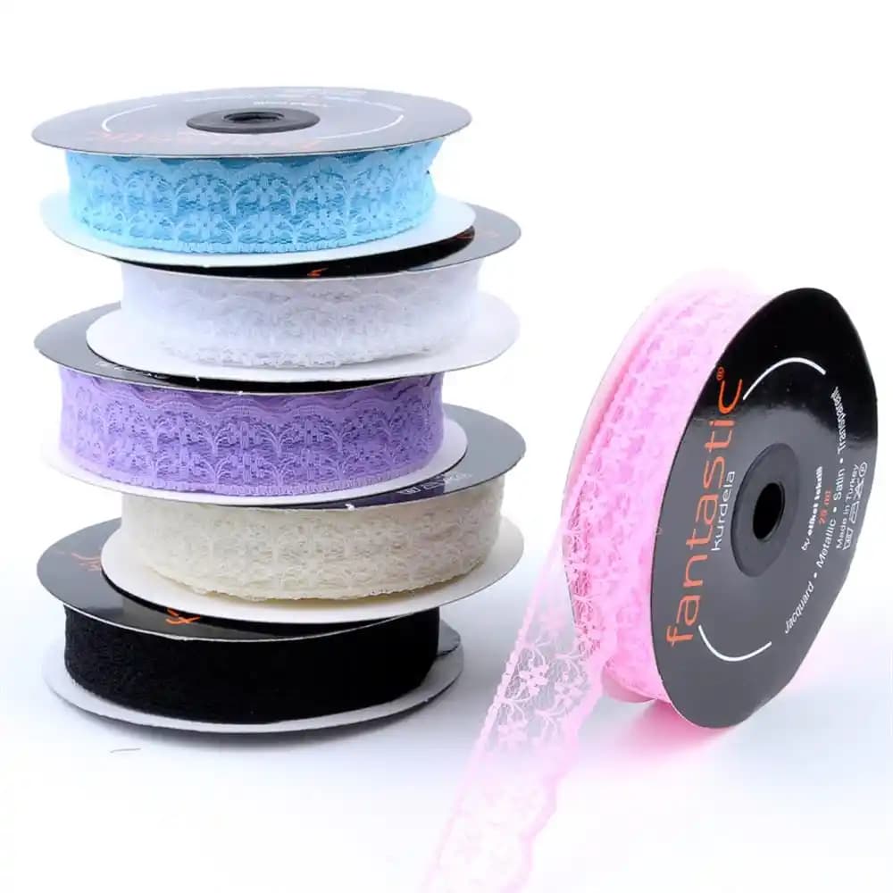 Dekorasyonda Şerit Kurdele Kullanımı: Estetik ve İşlevselliğin Buluşması