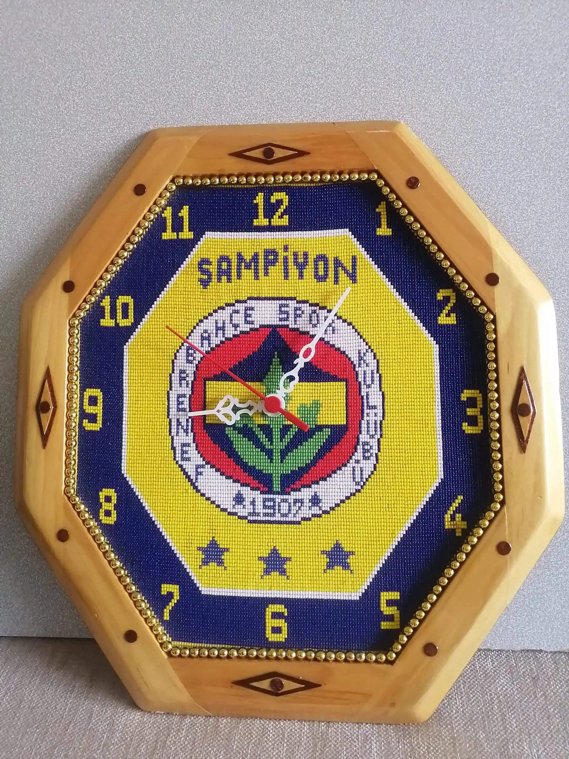 Fenerbahçeli Saatler ve Spor Temalı Dekorasyon Trendleri Güncel Tasarım İpuçları