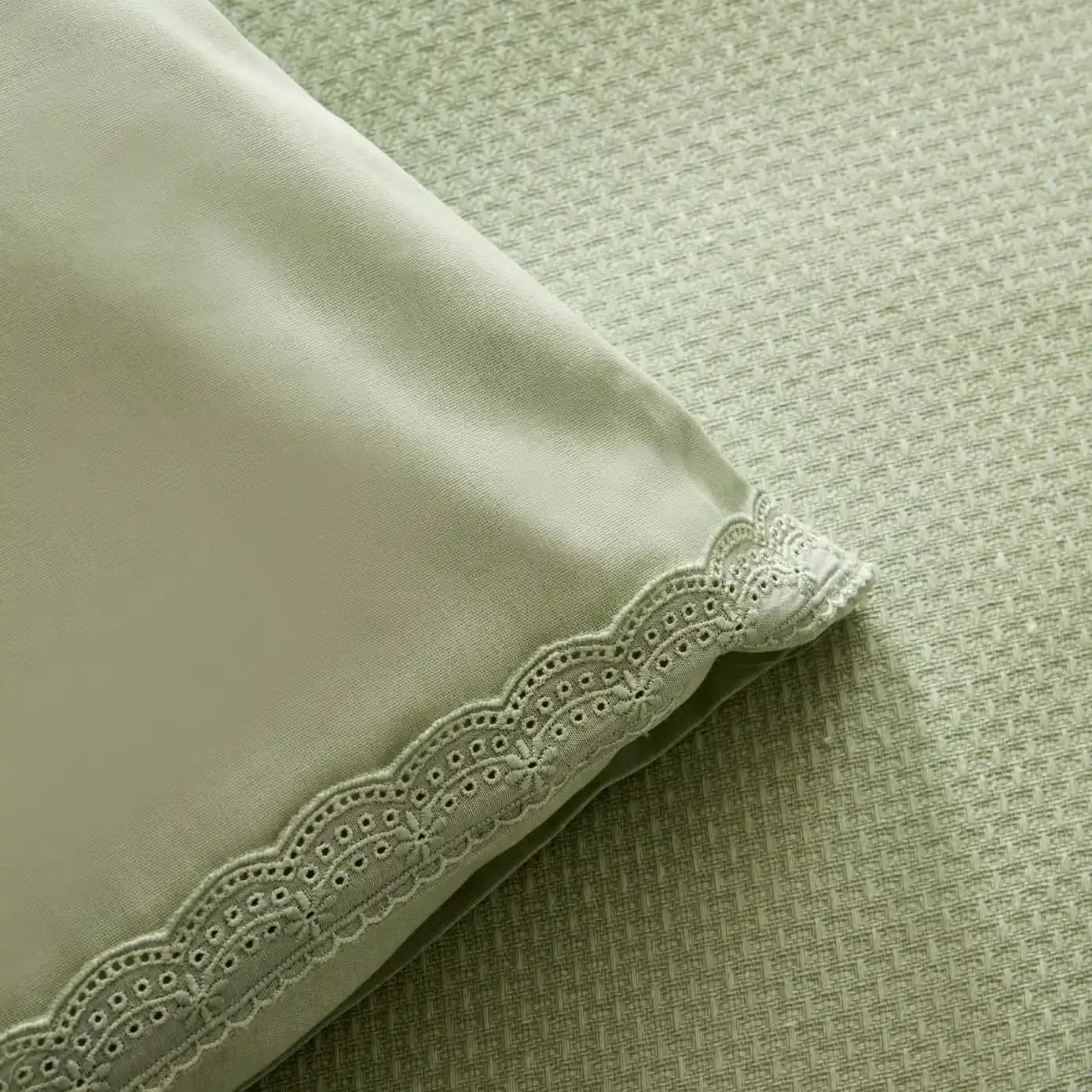 Fistolu Pike Takımıyla Evinize Şıklık Katmanın En İyi Yolları ve Dekorasyon Tavsiyeleri