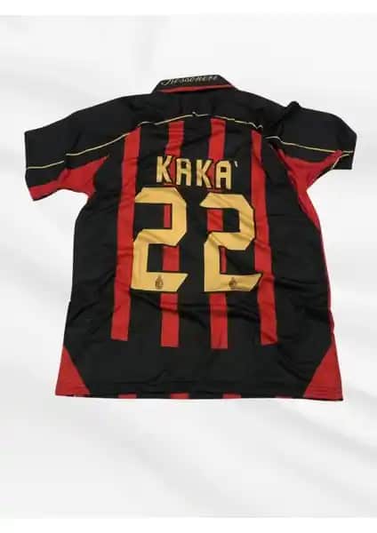 Kaka 22 Numaralı AC Milan Klasik İç Saha Forması: Efsane Yıllara Dönüş