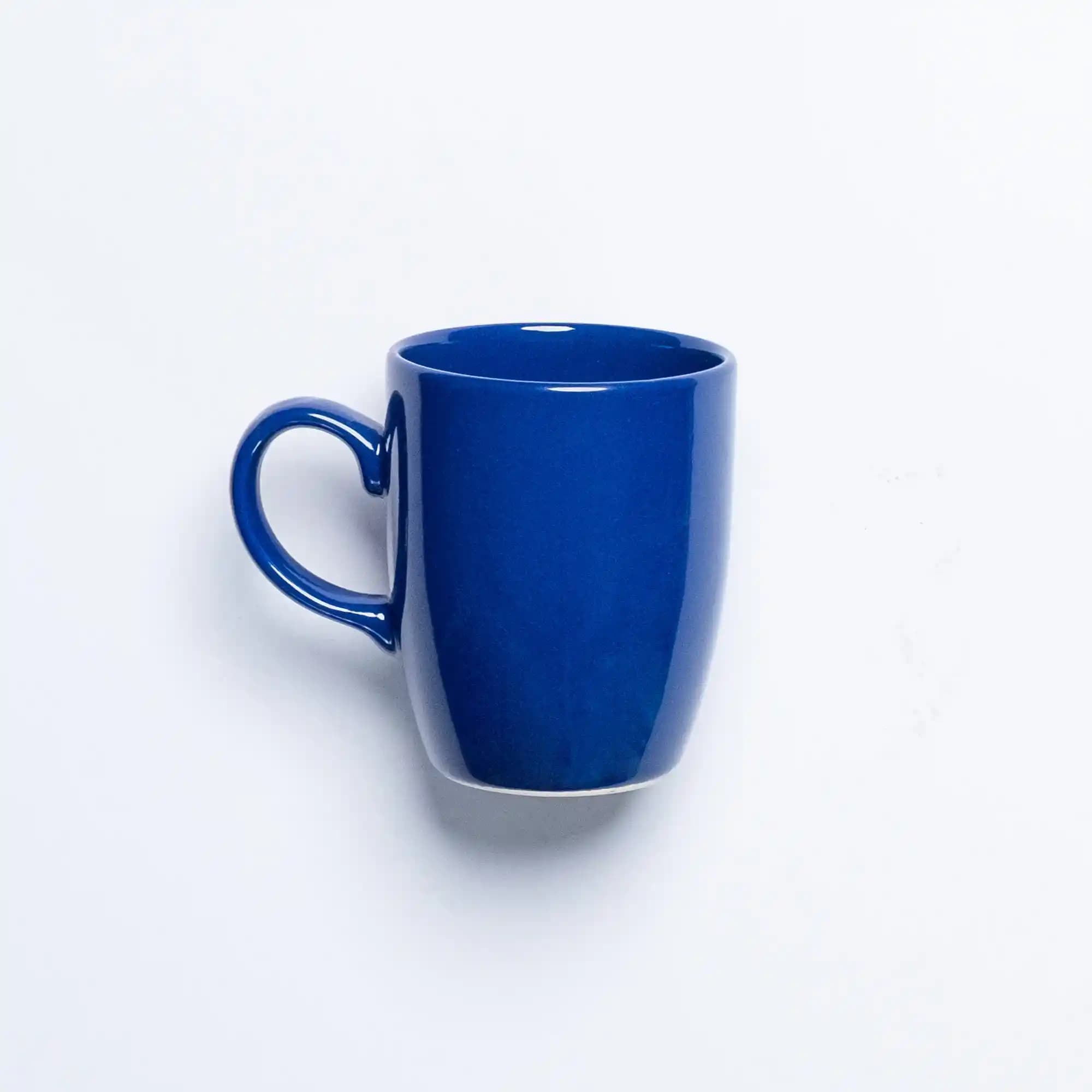 Mavi Kupa Dekorasyonunda Ferah ve Şık Bir Dokunuşla Mekânlarınızı Yenileyin