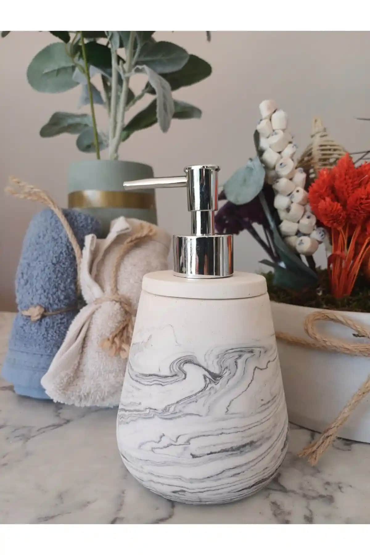 Mermer Desenli Sabunluklar ile Modern ve Şık Dekorasyon Çözümleri