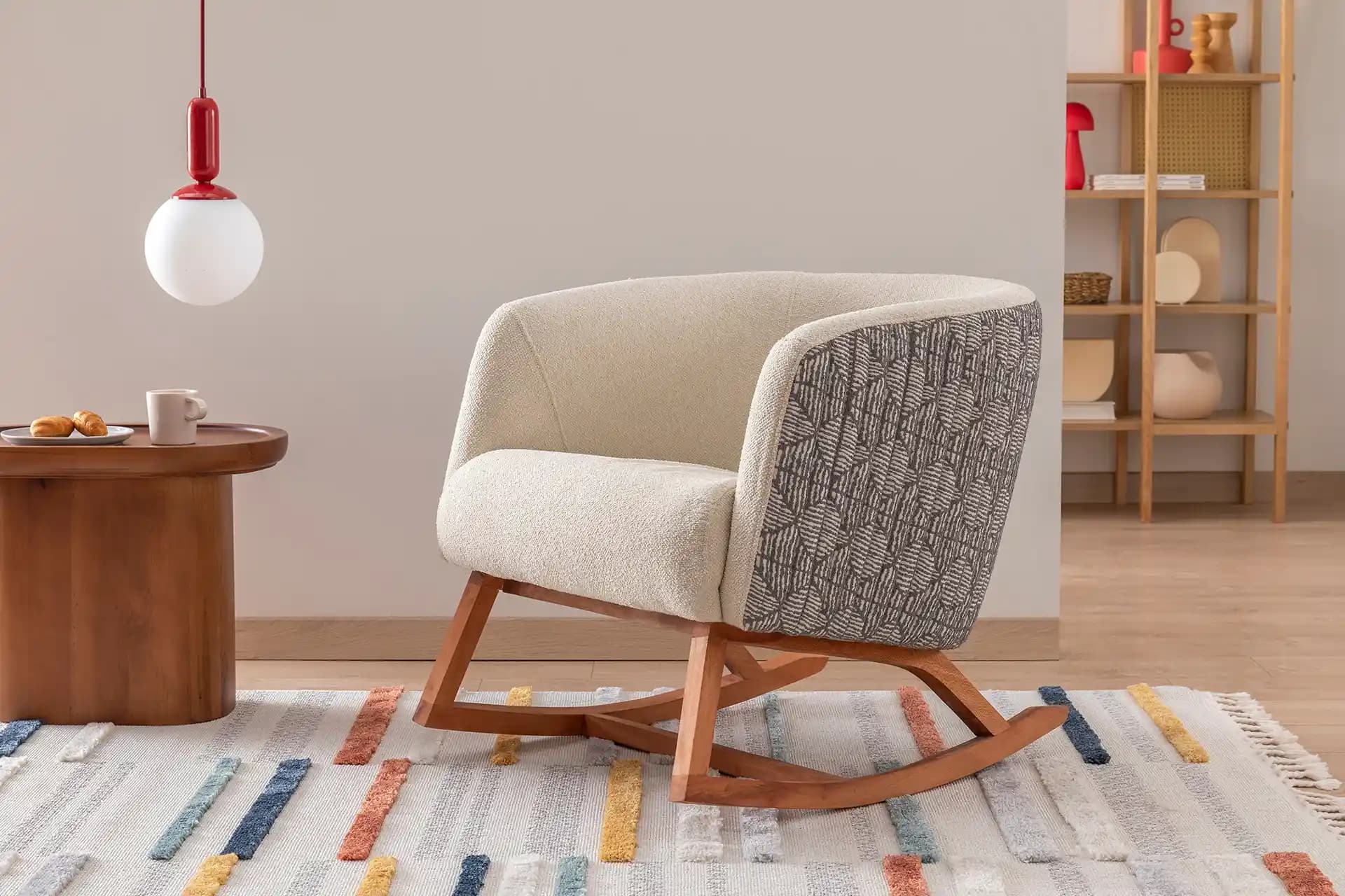 Modern ve Şık Ricky Sallanan Berjerlerle Dekorasyonunuza Zarif Dokunuşlar