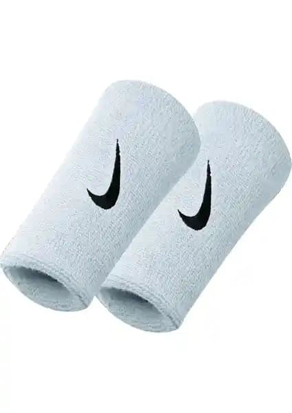 Nike Swoosh Doublewide Havlu Bileklik: Spor ve Günlük Kullanıma Uygun Şık Aksesuar