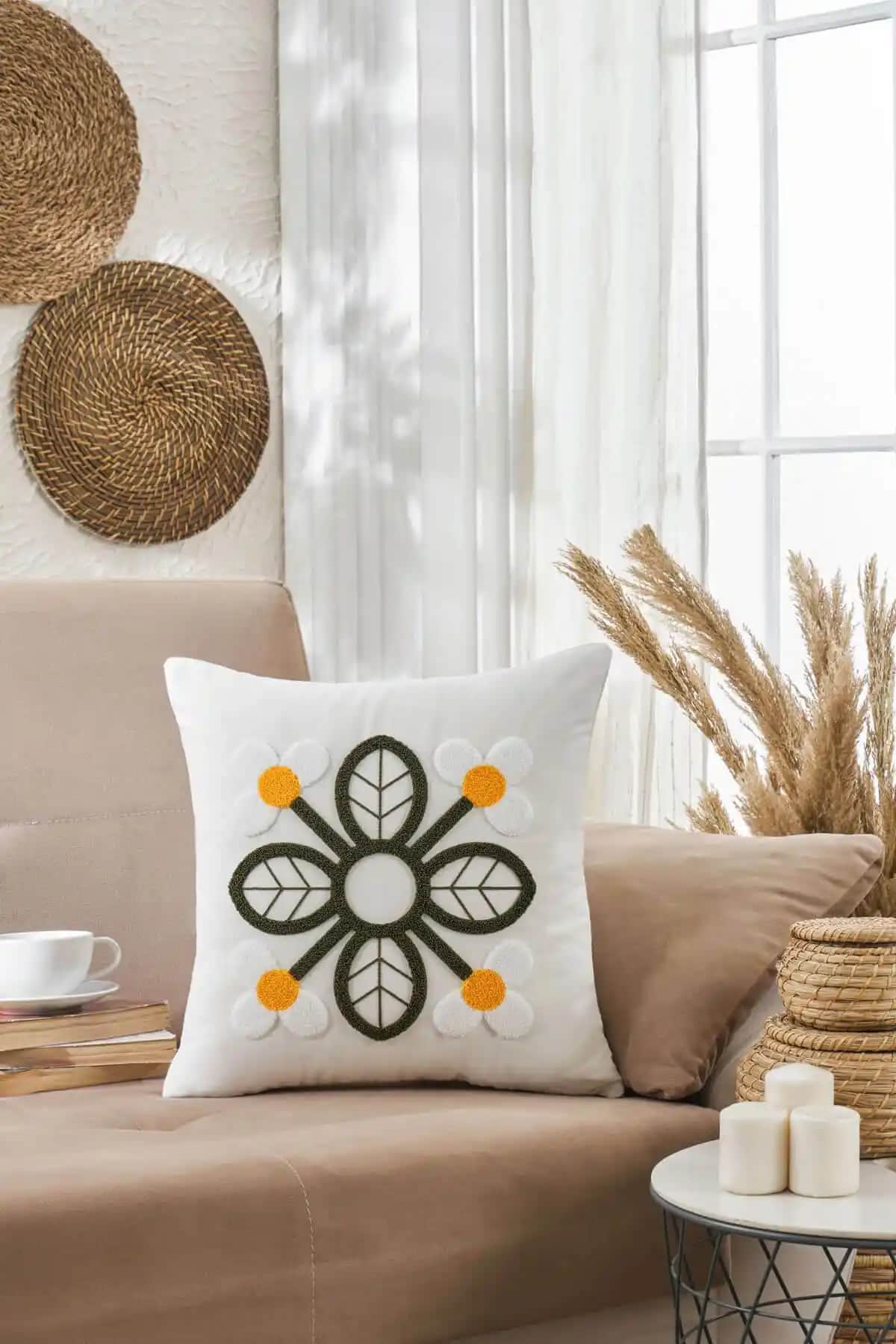 Papatya Kırlentleri ile İç Mekan Dekorasyonunda Doğal ve Şirin Dokunuşlar