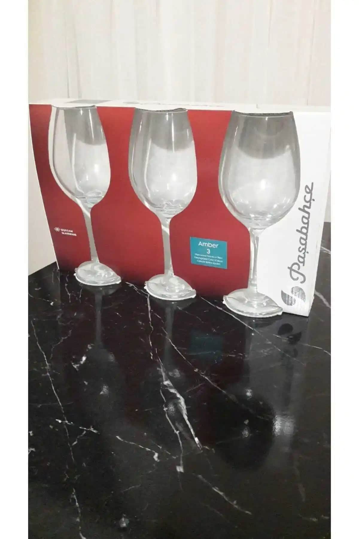 Paşabahçe Amber Bardaklar ile Dekorasyonda Zarafet ve İşlevsellik Bir Arada