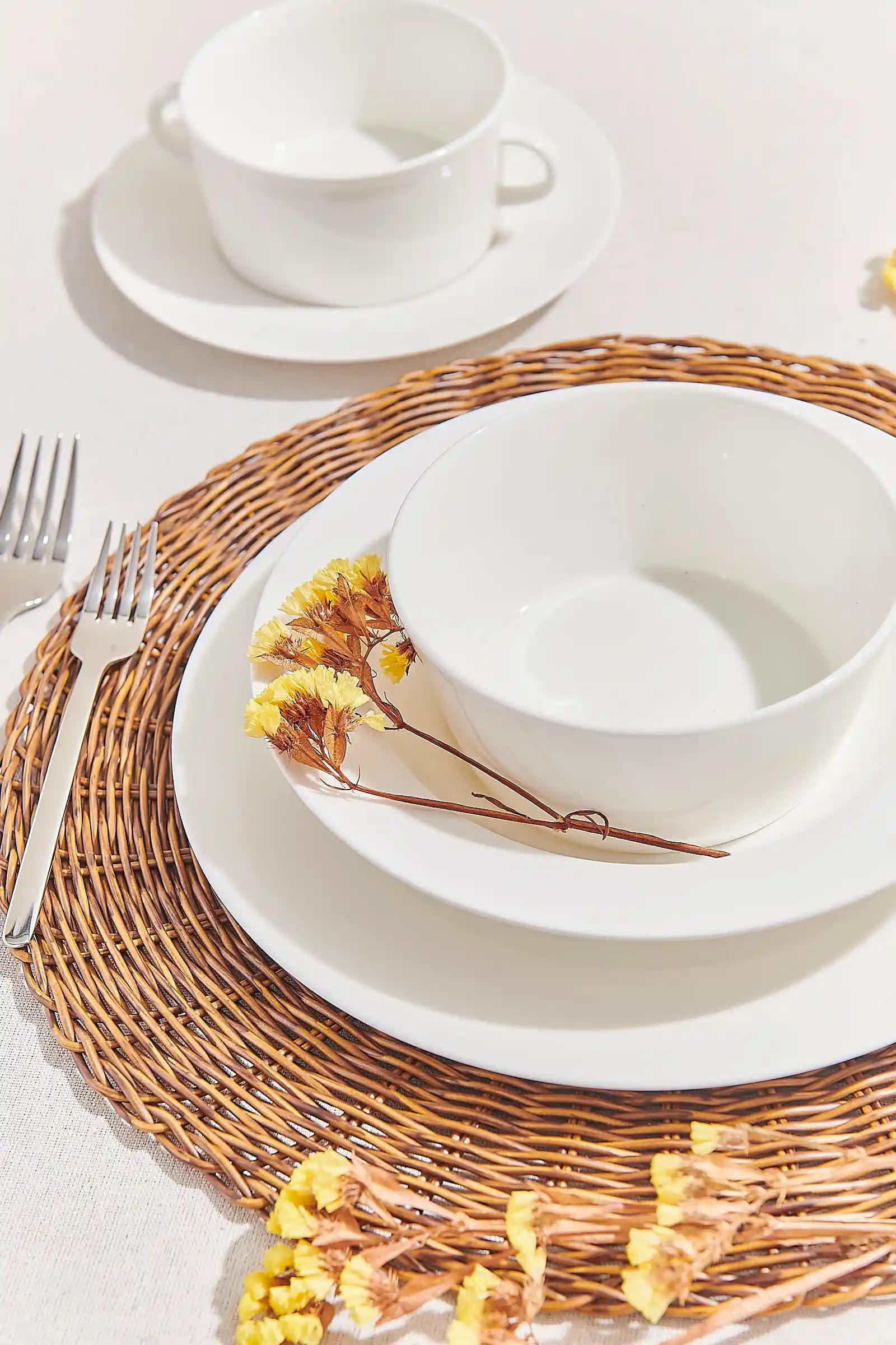 Paşabahçe Amerikan Servisleri ile Şık ve Fonksiyonel Sofralar Yaratın