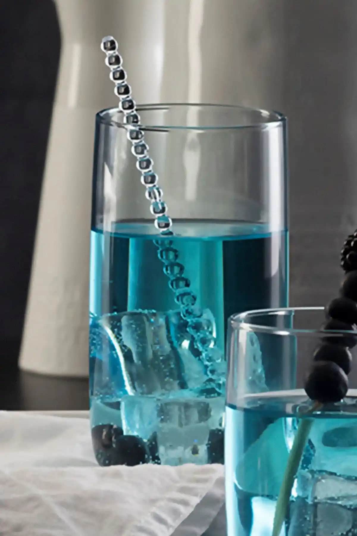 Paşabahçe İkonik Meşrubat Bardağı: Zarif Tasarım ve Dekorasyon İçin En İyi Seçenek