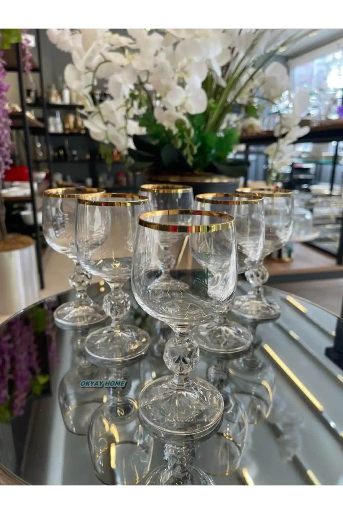 Paşabahçe Yalızlı Su Bardağı: Şıklık ve Zarafetin Modern Dekorasyondaki Yeri