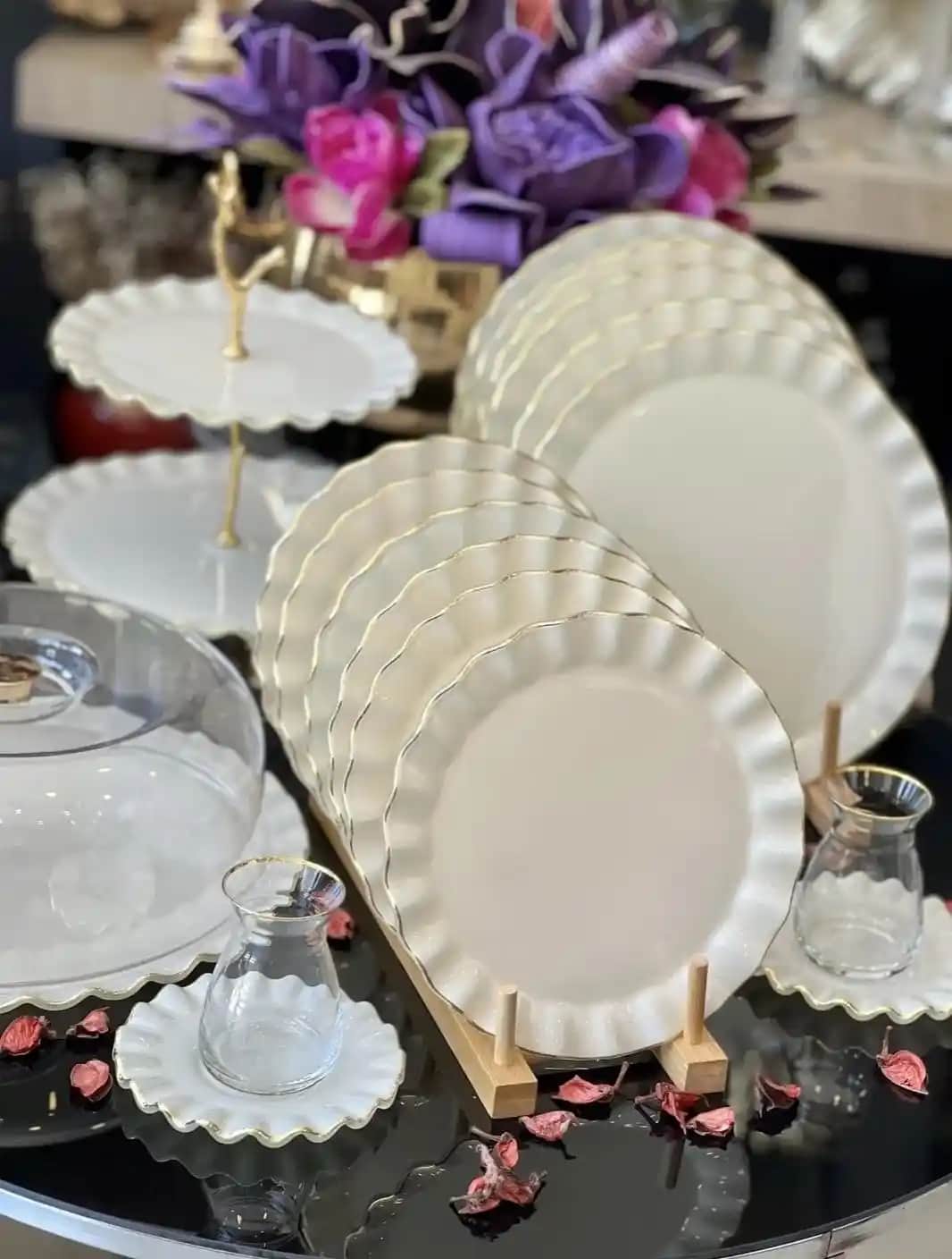 Pasta İkram Servis Setleri ile Şık ve Pratik Sunumlar için En İyi Seçenekler