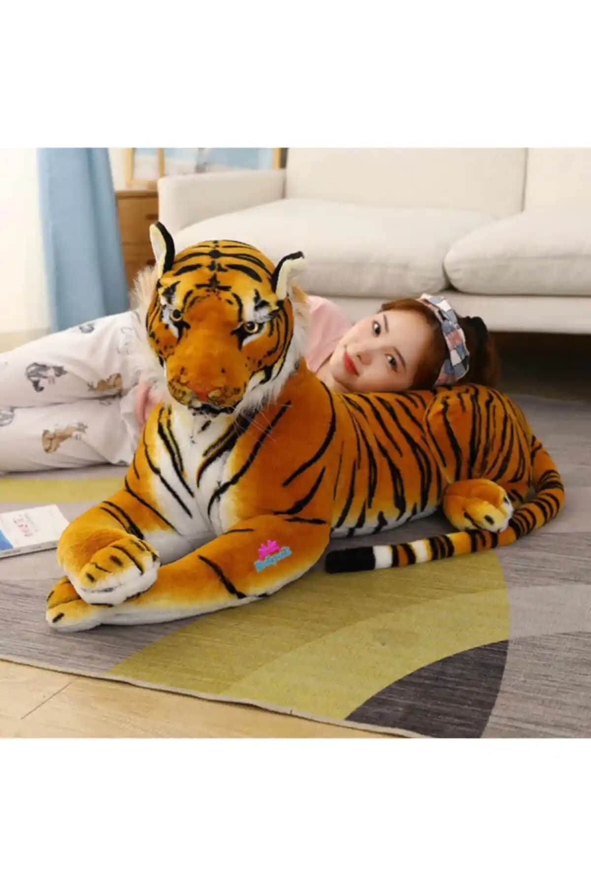 Peluş Kaplan Dekorasyonunda Sıcaklık ve Neşenin Simgesi Anlamı ve Kullanım Alanları