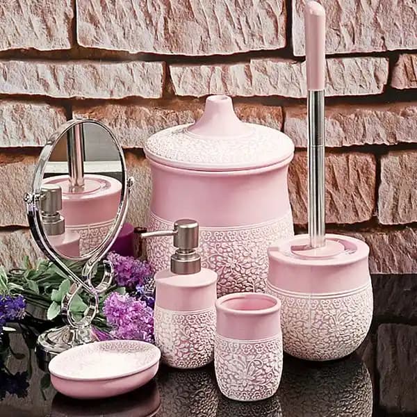 Pembe Banyo Setleri ile Dekorasyonda Zarafet ve Şıklık Yaratın