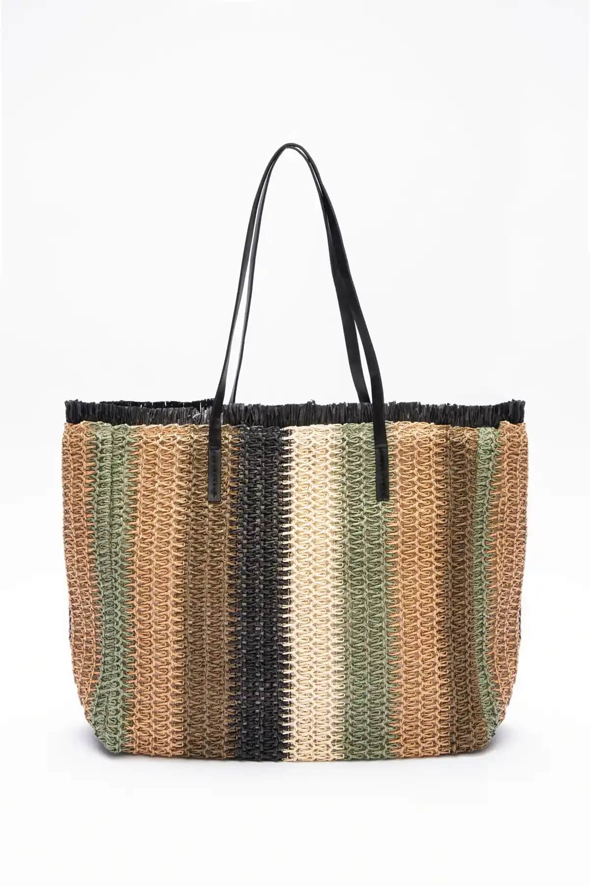 Penti Hasır Plaj Çantası: Yazın Şıklığını ve Fonksiyonelliğini Sunan Trend Tasarım