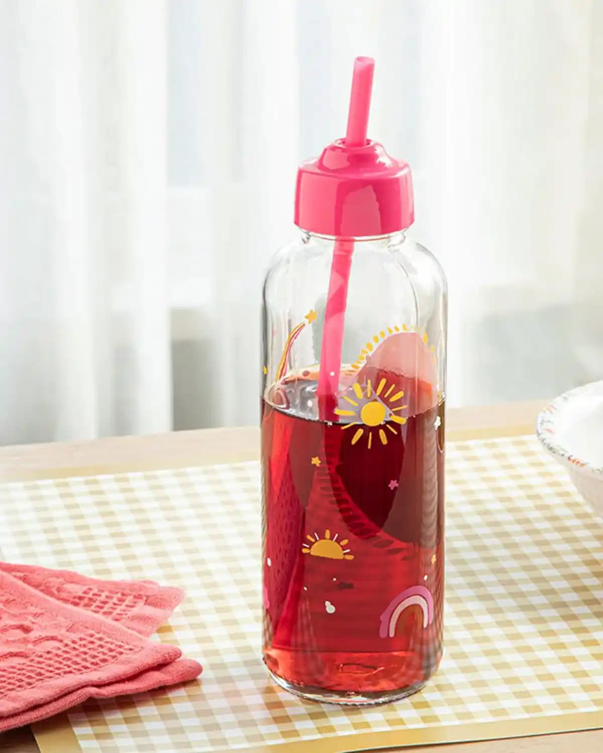 Pipetli Cam Şişeler ile Modern Dekorasyon ve Çok Amaçlı Kullanım İpuçları