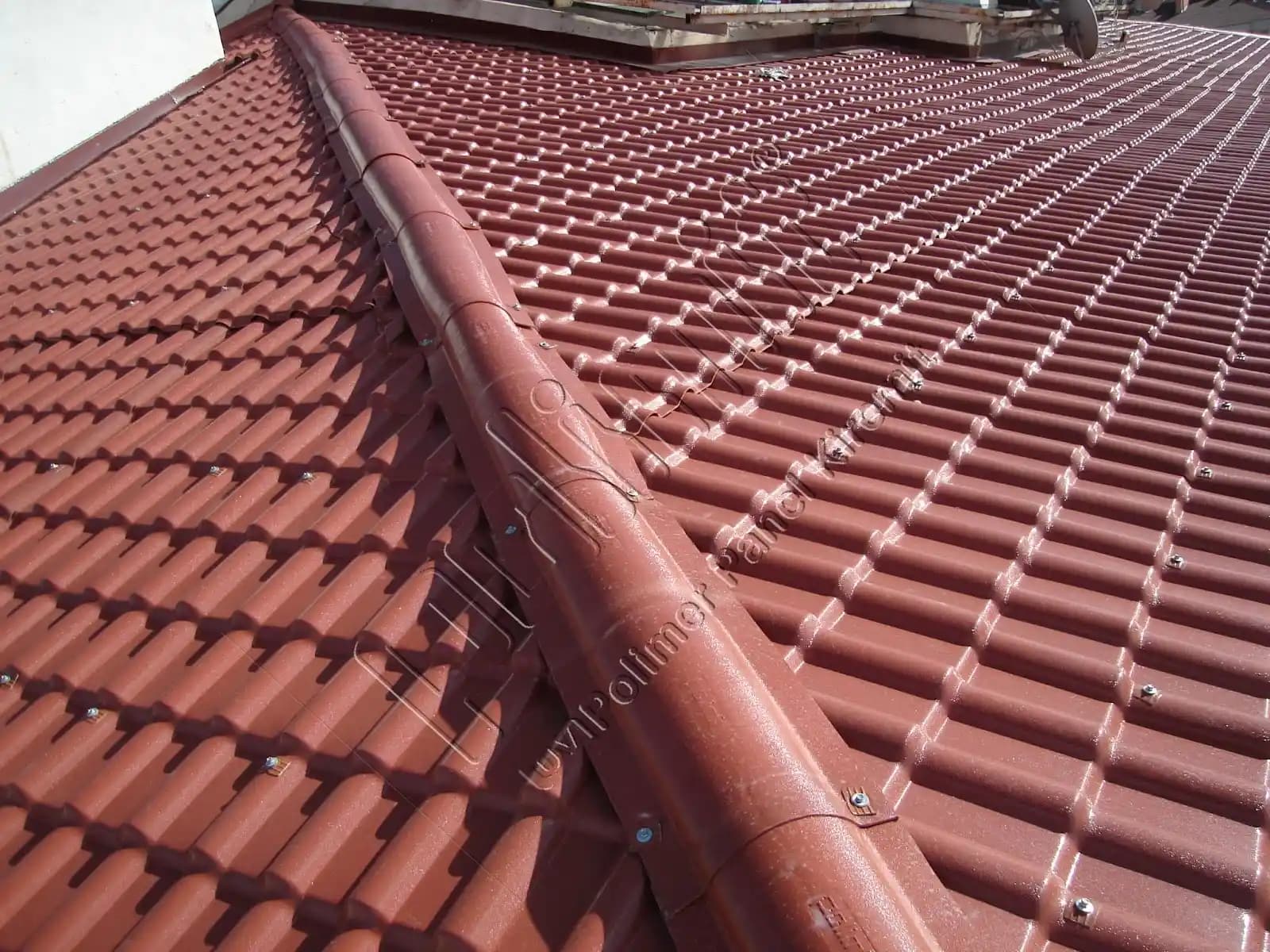 Plastik Kiremit ile Modern ve Dayanıklı Çatı Çözümleri ve Uygulama İpuçları