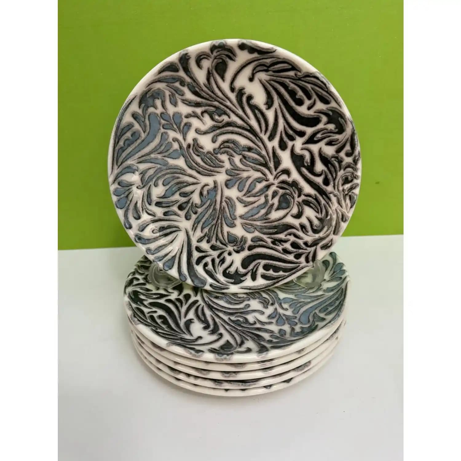 Porselen Çeşitleri ve Dekorasyonda Kullanım Alanları: Farklı Tasarımlar ve Seçenekler