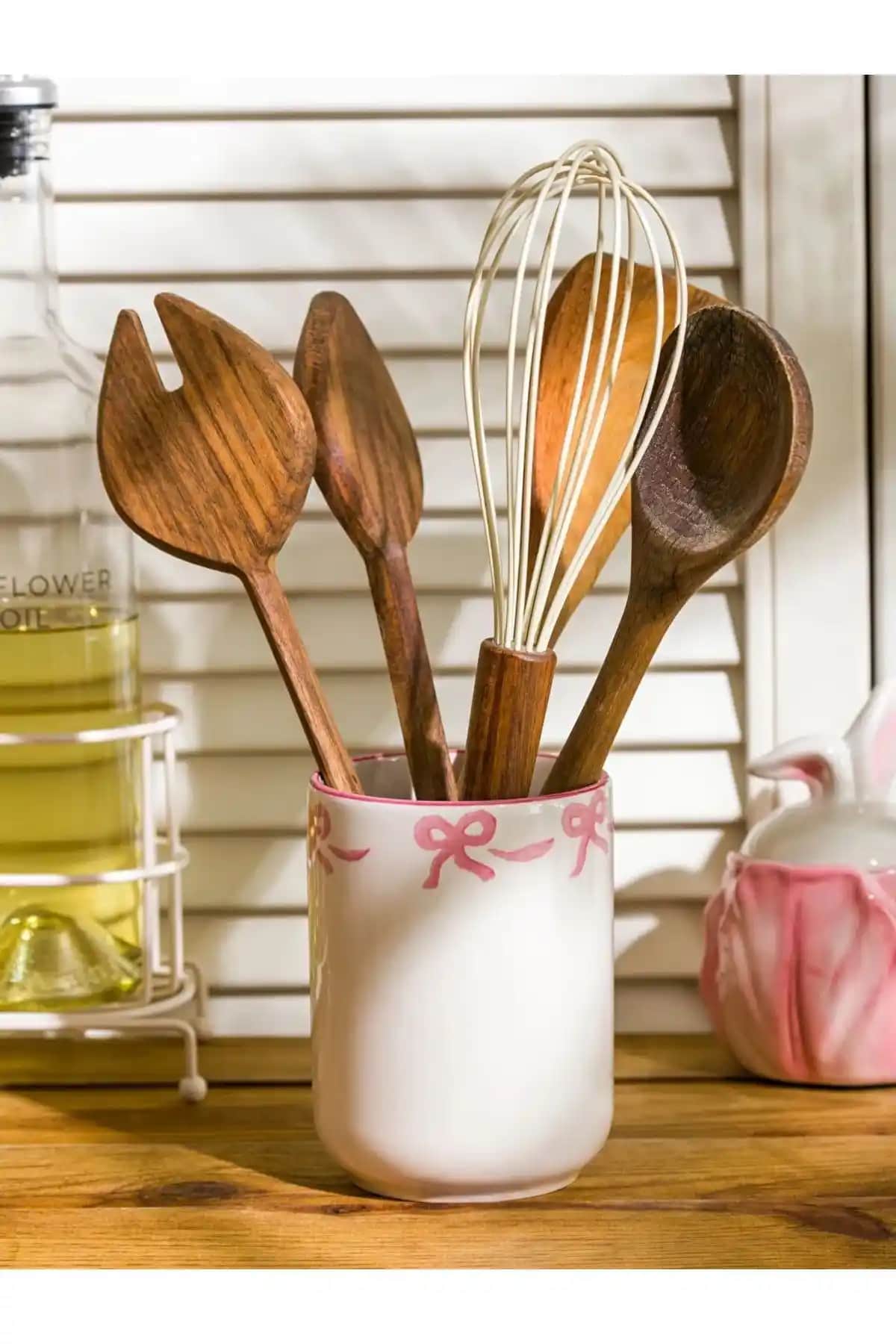 Porselen Kaşıklık Seçimi ve Dekorasyonda Kullanım İpuçları