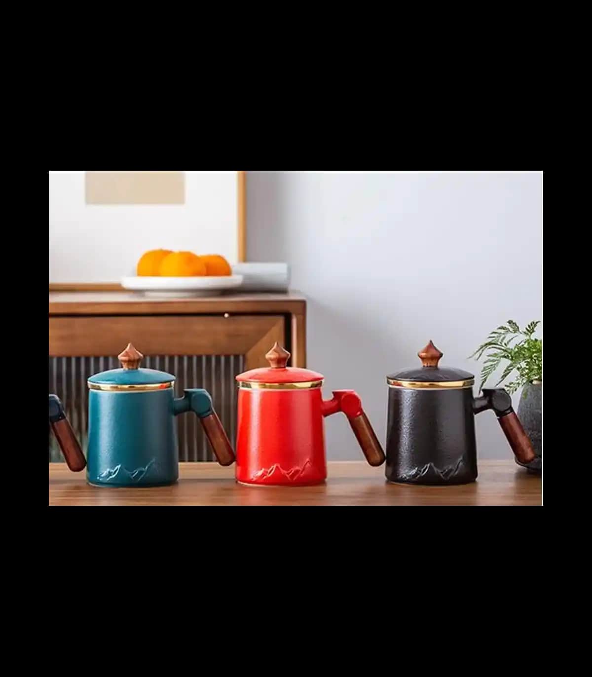 Porselen Süzgeçli ve Kapaklı Bitki Çayı Kupası Dekorasyon ve Kullanım Avantajları