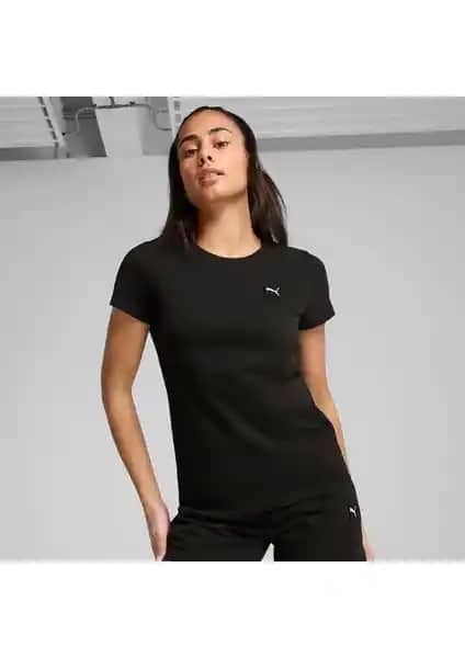 Puma Essentials Elevated Kadın Siyah Tişört: Şıklık ve Konfor Sunan Modern Parça