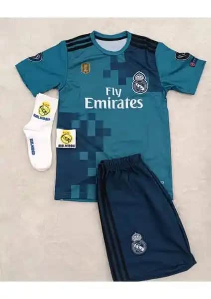Real Madrid 2018 Cristiano Ronaldo Temalı Çocuk Forması Seti 4'lü Turkuaz Renkli