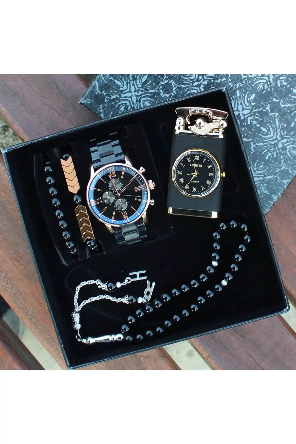 Saat Setleri ile Dekorasyonda Zarafet ve Fonksiyonelliğin Birleşimi