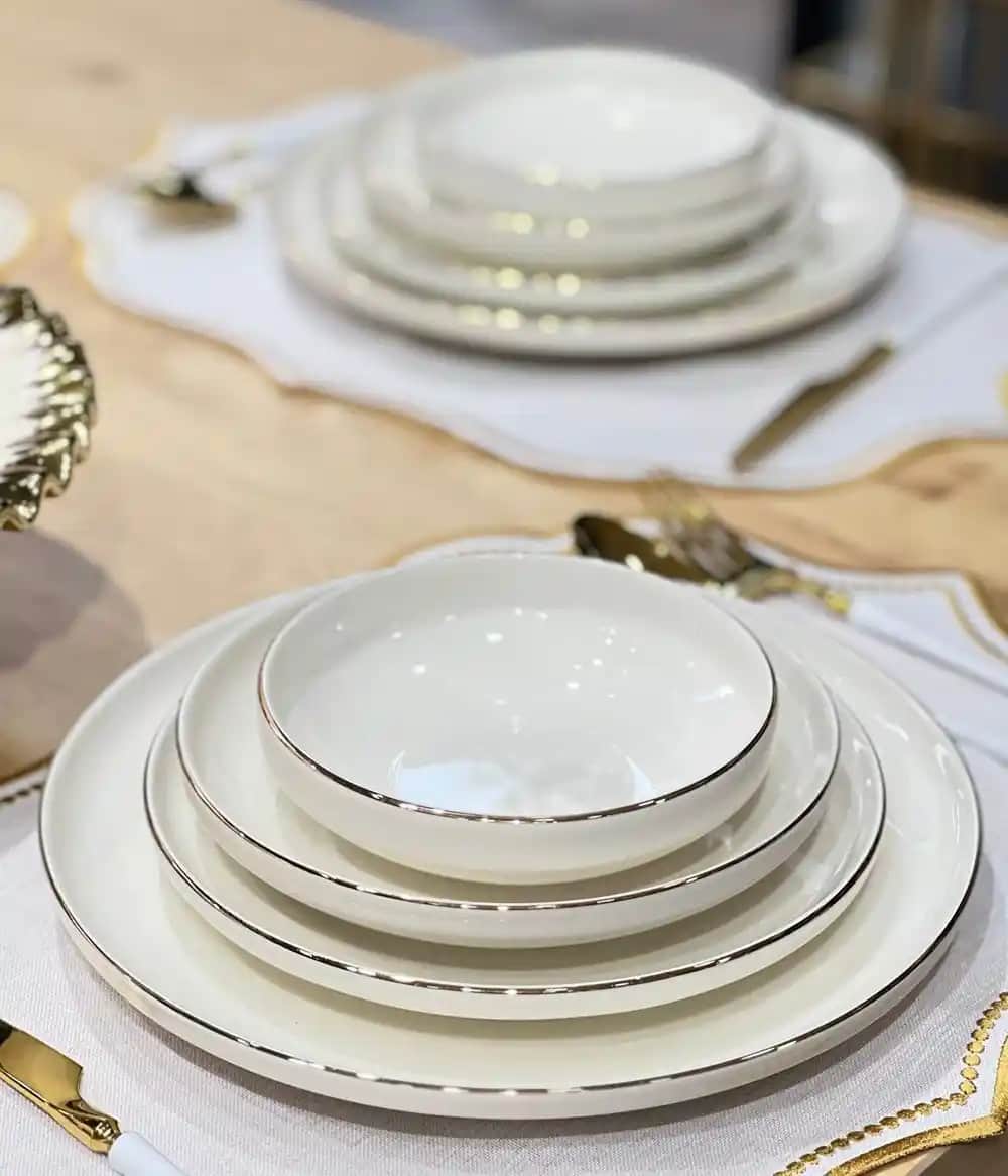 Safir Yemek Takımlarıyla Sofralarınıza Zarafet Katın Modern ve Dayanıklı Tasarımlar