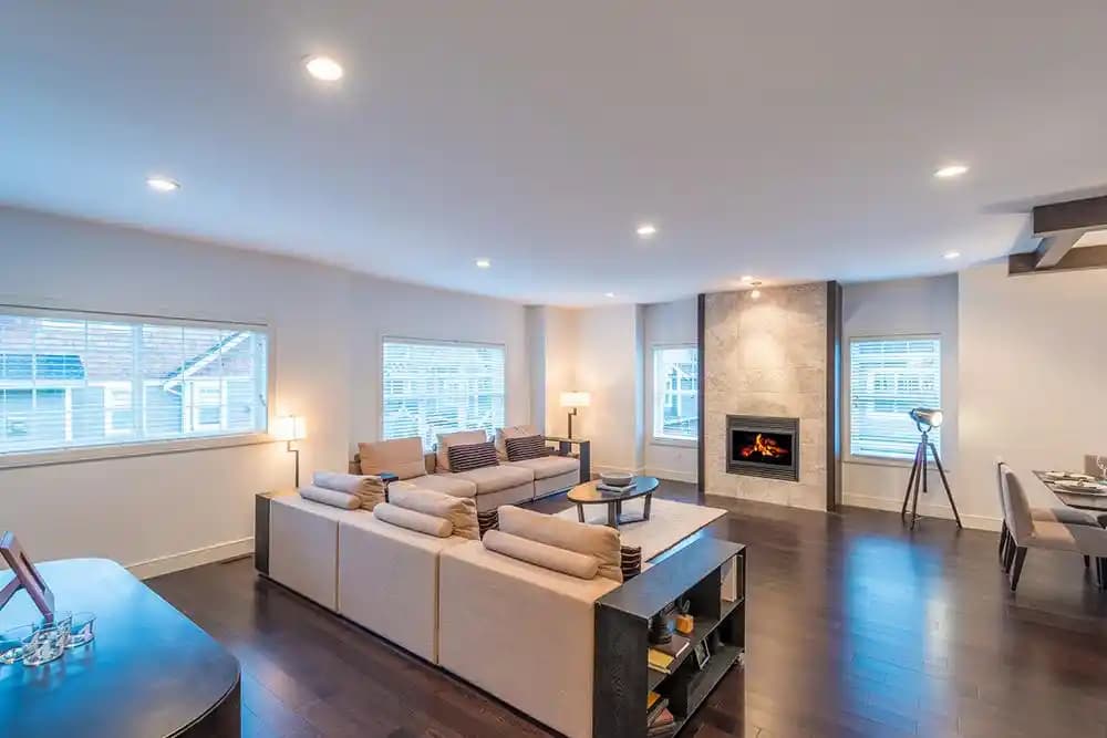 Salon Dekorasyonunda Güncel Trendler ve Mobilya Seçenekleri Rehberi