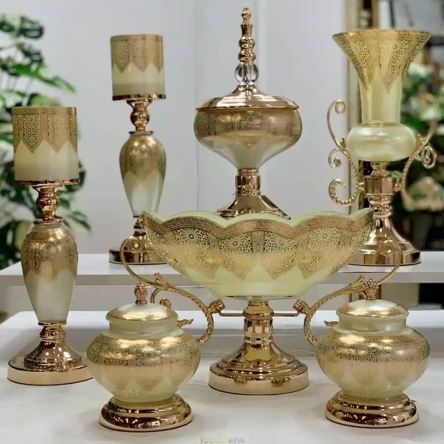 Salon Dekorasyonunu Tamamlayan En Şık ve Fonksiyonel Yer Aksesuarları Rehberi