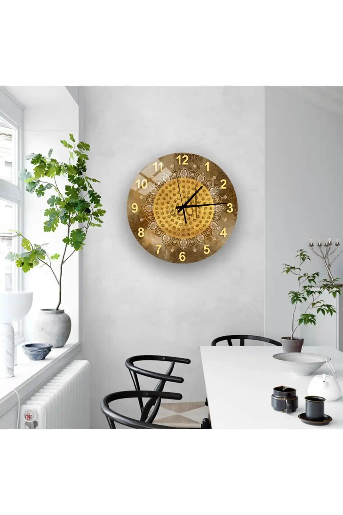 Salon Dekorasyonunu Tamamlayan Modern ve Klasik Saat Modelleri Rehberi