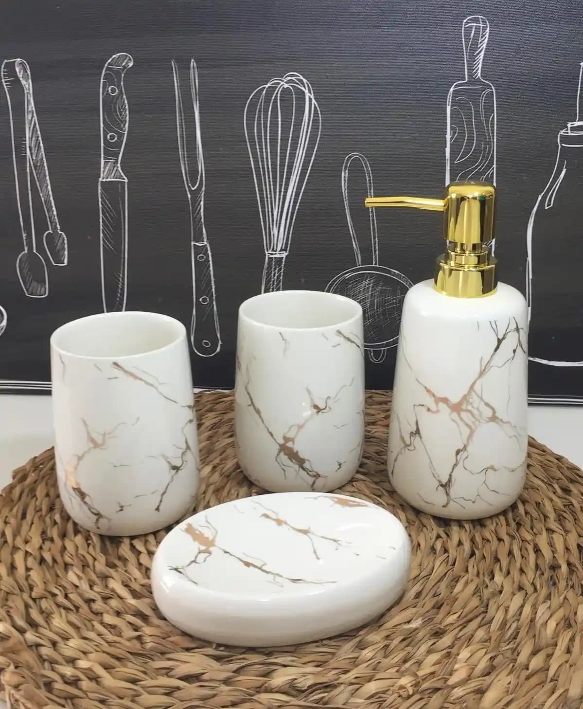 Seramik Banyo Setleri ile Modern ve Şık Banyo Dekorasyonu İpuçları ve Trendler