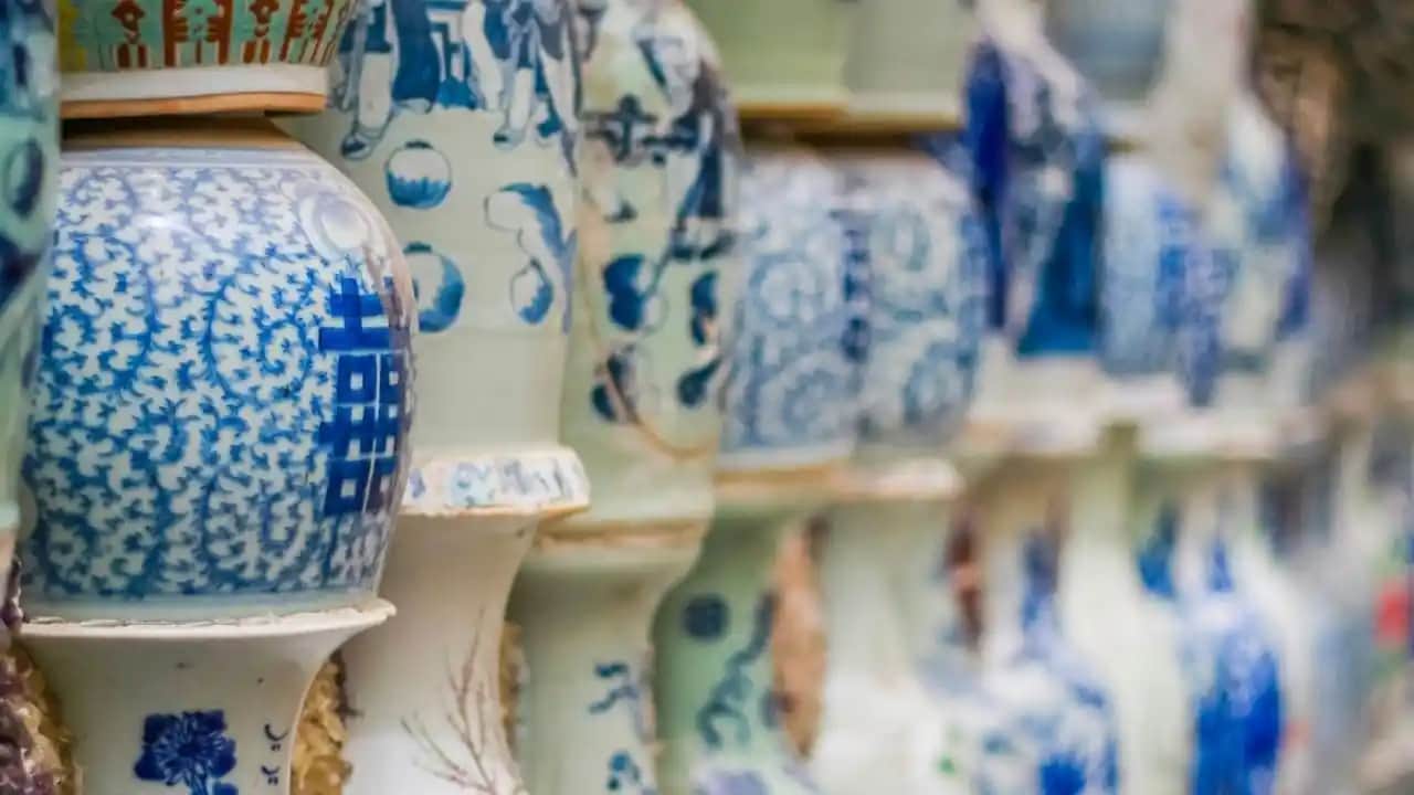 Seramik ve Porselen Arasındaki Farklar Dekorasyon ve Mobilya Seçiminde Rehberlik