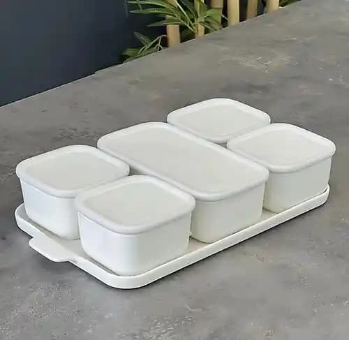 Silikon Kapaklı Porselen Kahvaltılık Setleriyle Mutfakta Estetik ve Fonksiyonellik