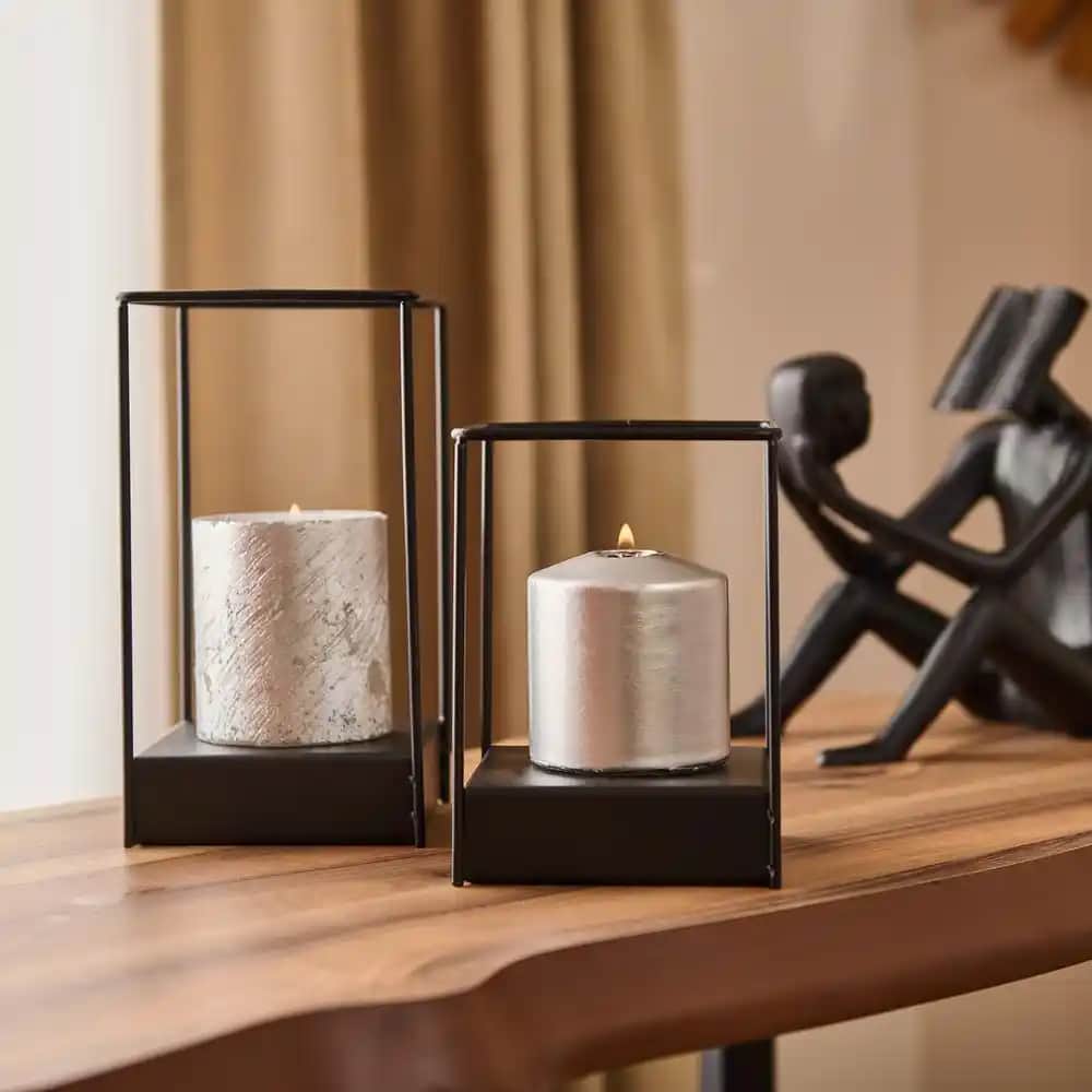 Siyah Mumlukların Estetik ve Sembolik Anlamlarıyla Dekorasyonda Kullanımı