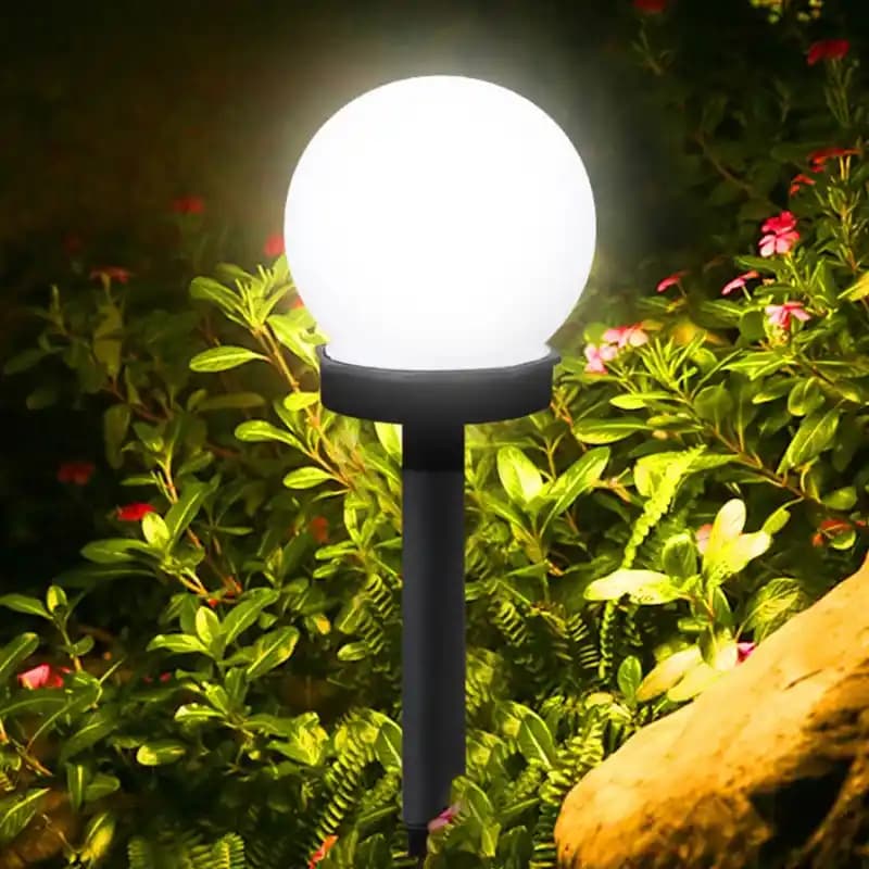 Solar Bahçe Aydınlatma Çözümleriyle Doğayla Uyumlu ve Estetik Bahçeler Yaratın