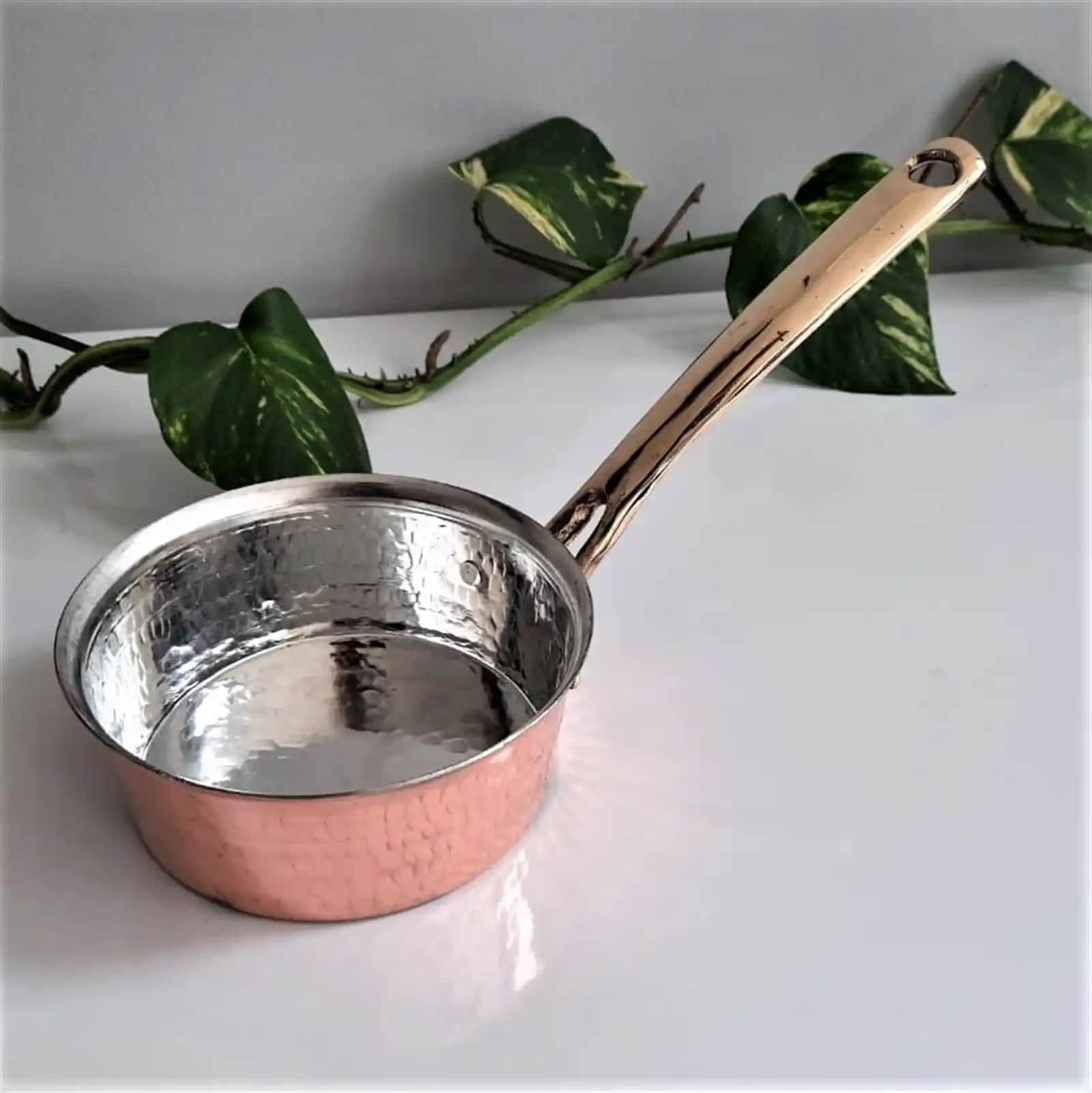 Sosluk Tava Seçimi ve Dekorasyon İpuçlarıyla Mutfak Şıklığını Artırın